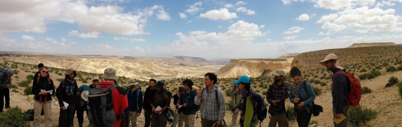 תלמידים בסיור לימודי