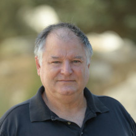 ברכות חמות לפרופ' יהודה אנזל על היותו עמית כבוד באגודה הגיאולוגית האמריקאית (GSA) לשנת 2024 .